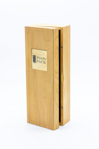 Le Format PRESTIGE de la gamme Standard des coffrets bois de Woodpack.